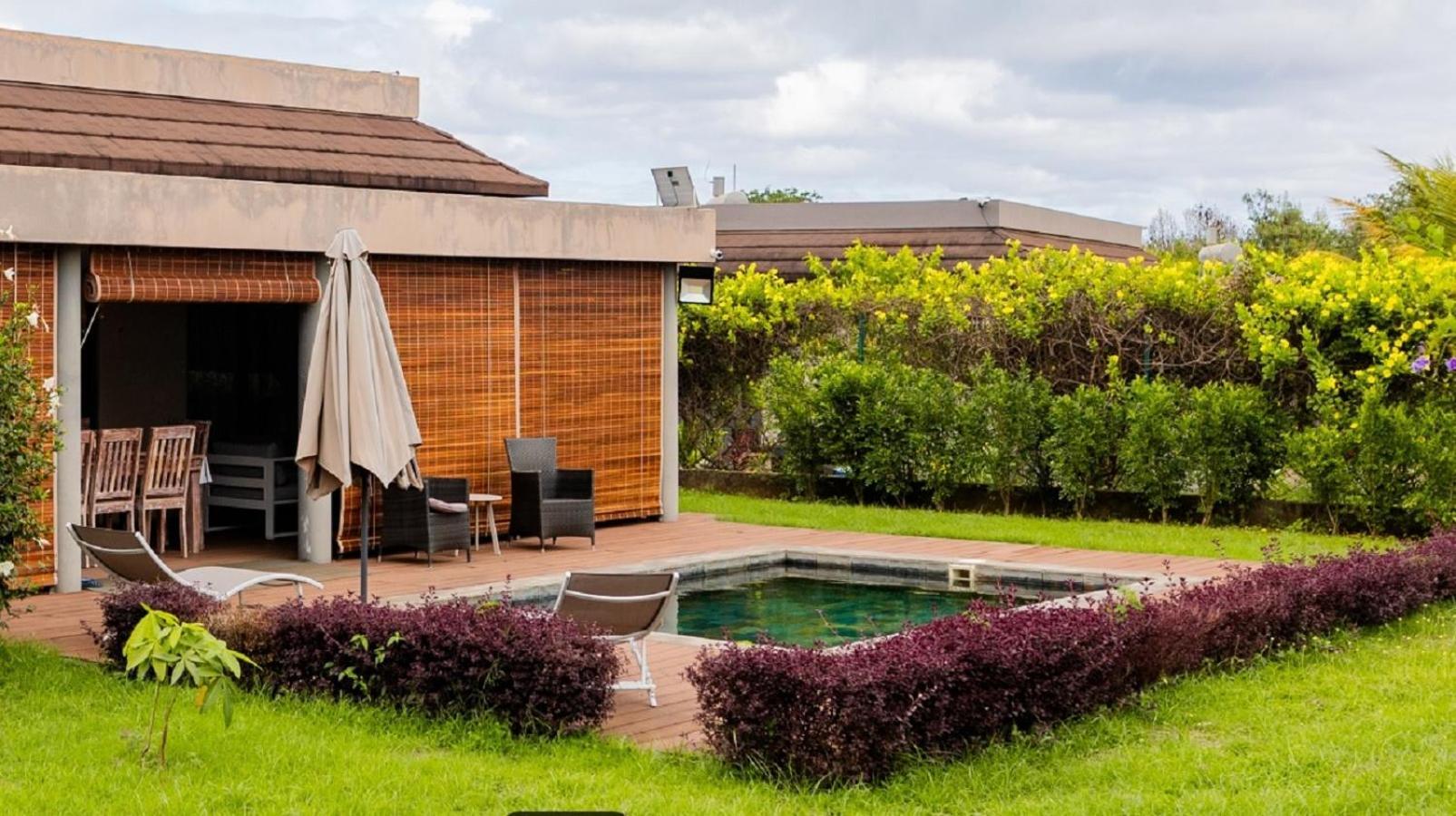 Grand Bay Luxury Villa With Pool & Garden Grand Baie Exterior foto